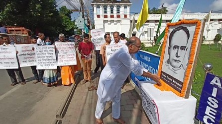 All India Save Education paid tribute to Iswar Chandra Vidyasagar. TIWN Pic Sep 26